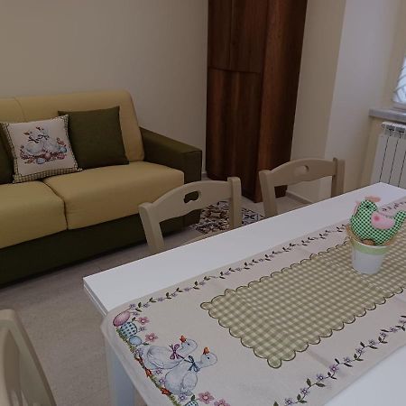 Dimora Lazzarella Apartment Naples Luaran gambar