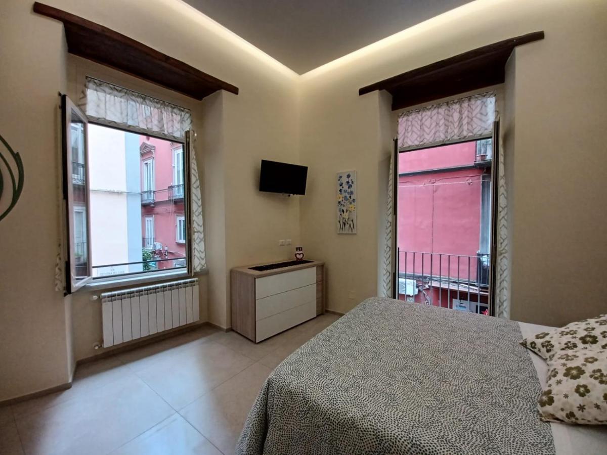 Dimora Lazzarella Apartment Naples Luaran gambar