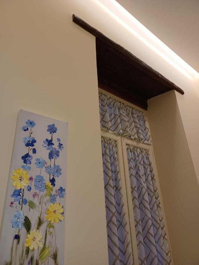 Dimora Lazzarella Apartment Naples Luaran gambar