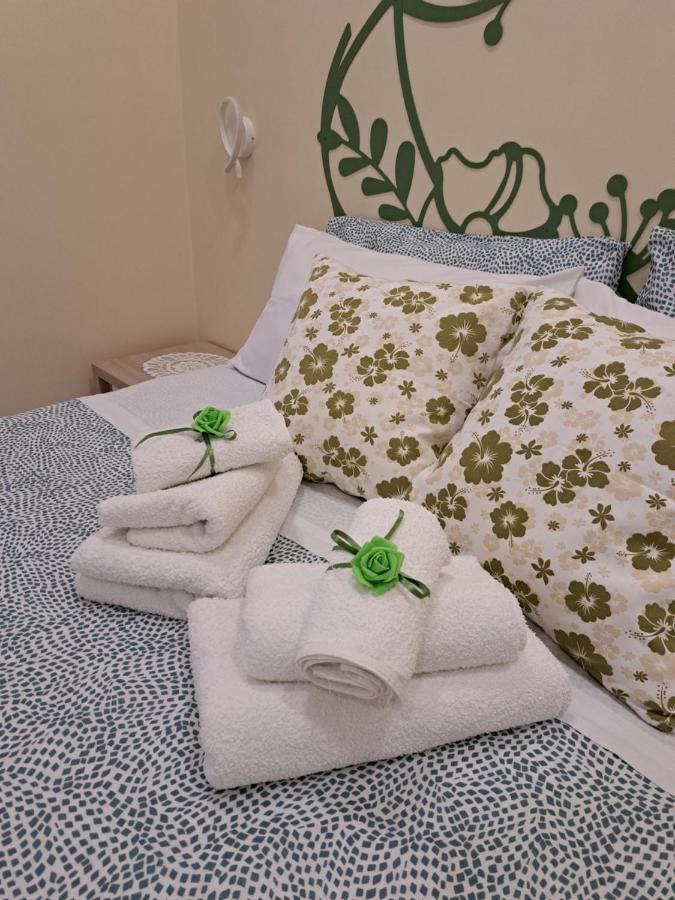 Dimora Lazzarella Apartment Naples Luaran gambar